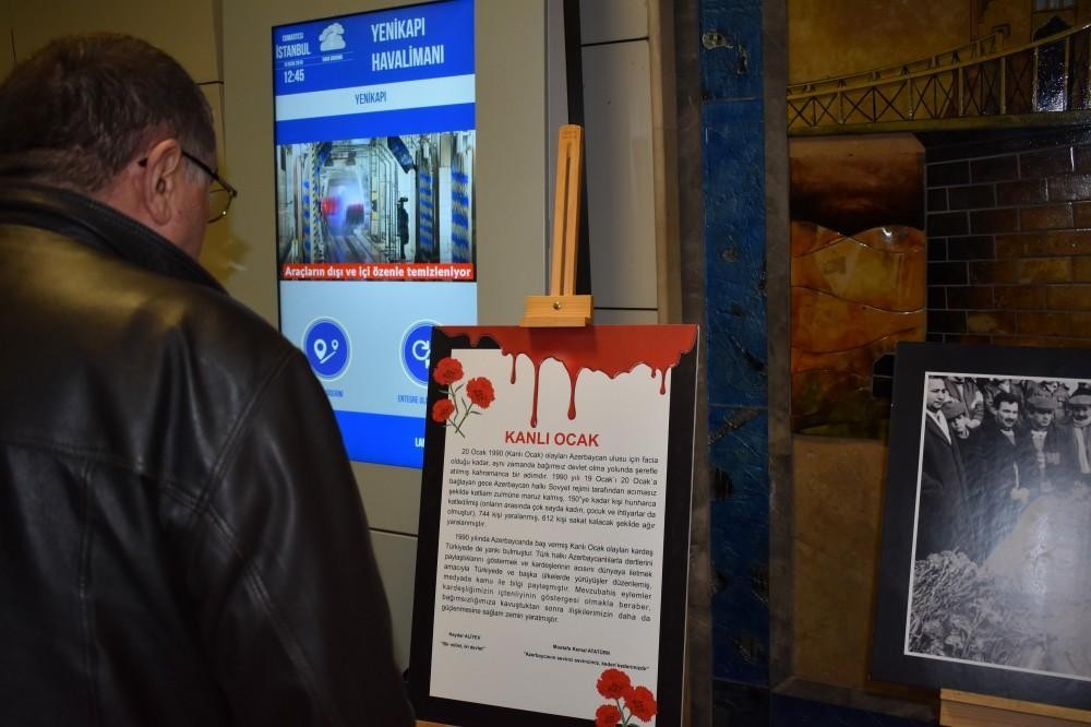 İstanbul metrosunda “Qanlı Yanvar” - FOTO